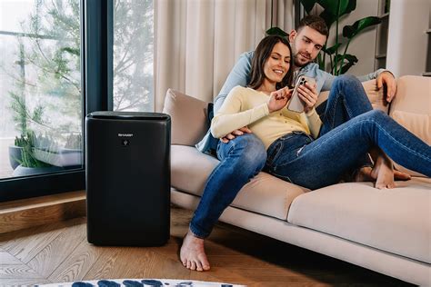 Sharp UA-KIN52E-H - oczyszczacz powietrza z funkcją nawilżania | LoveAir.pl