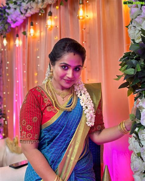 Actress Salma Arun HD Instagram Photos and Wallpapers March 2024