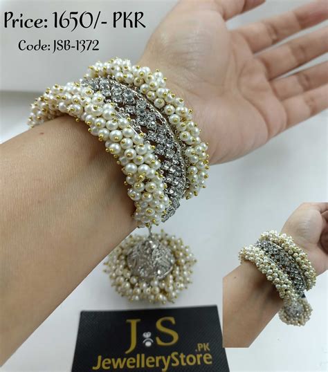 The surprising way people define boisterous in different cultures 28