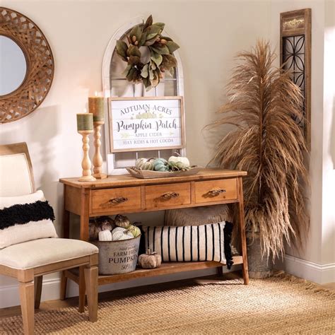 Hobby Lobby Fall Entry Ideas | Here are two ways to decorate your ...