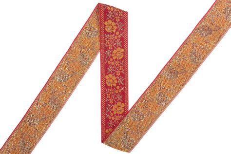 Лента жаккардовая 33мм, рисунок 9578, красный с металликом, 1м 41₽