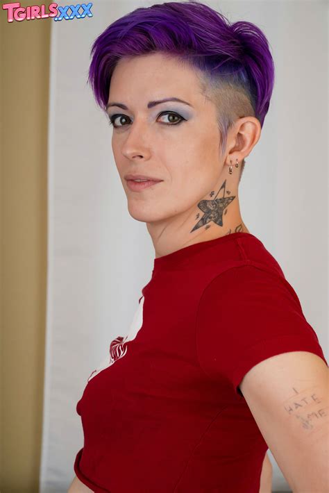 Evie Eliot: set 129671