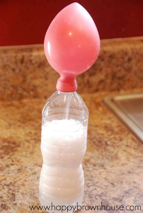 Simple science vinegar baking soda balloon experiment – Artofit