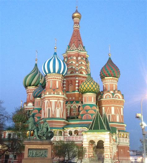 Visit Vnukovo: 2024 Travel Guide for Vnukovo, Moscow | Expedia
