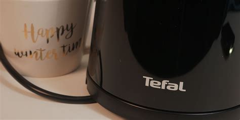 Test de la Tefal KO850810 : Une bouilloire fonctionnelle comme on les aime