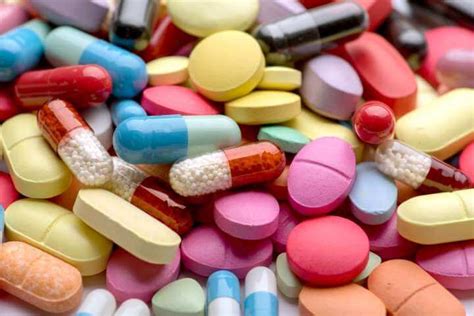 The 6 Types of Drugs and their Effects