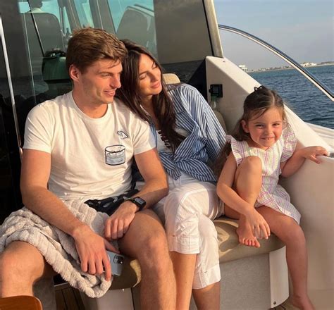 “Papa” Max Verstappen Teaches Kelly Piquet’s Daughter an Invaluable ...