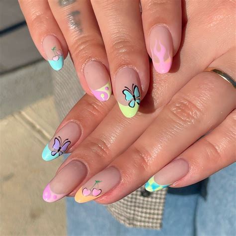 35 diseños de uñas acrílicas: ideas bonitas para todos los gustos
