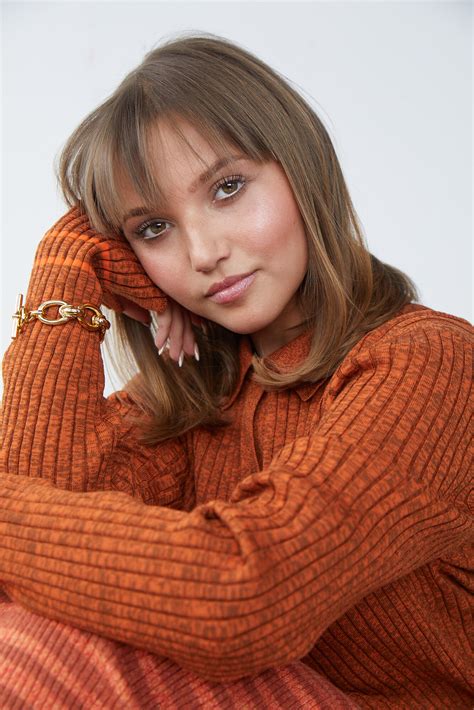 Mia Mckenna-Bruce - 1883 Magazine