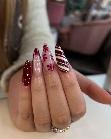 Kelly Fletcher on Instagram: "Christmas nails are in full swing 🤩🫶🏼