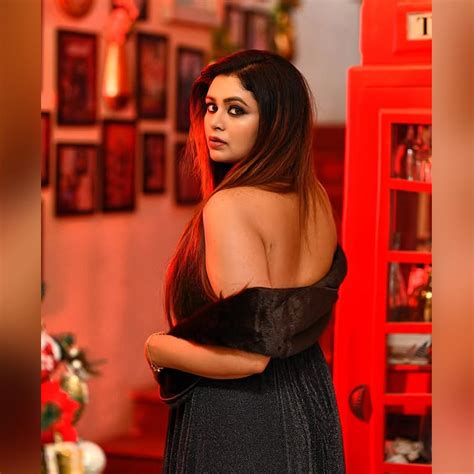 television actress adrija roys bold pics