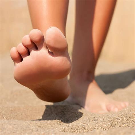 This could explain why your heels hurt all the time - Her World