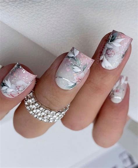 Pin on Растения, цветы,плоды в маник