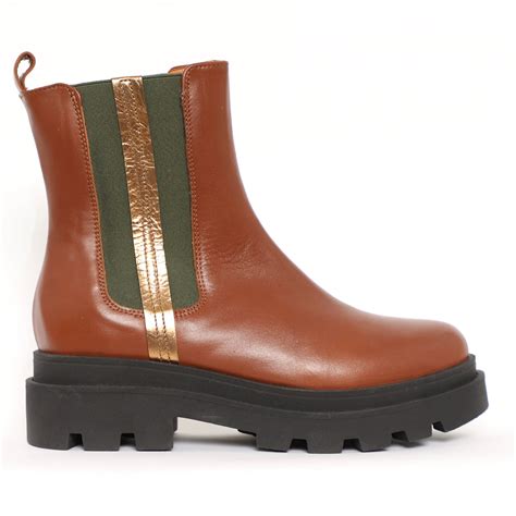 Boots – Esska