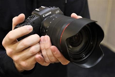 เผยโฉม “CANON EOS RP” กล้องมิเรอร์เลสฟูลเฟรม เล็กและเบาที่สุดจากแคนนอน