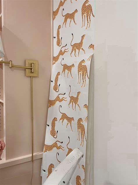 peel  stick wallpaper