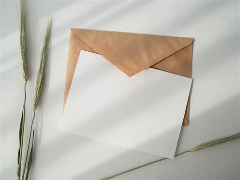 Experts explain the psychological power of writing unsent letters 5
