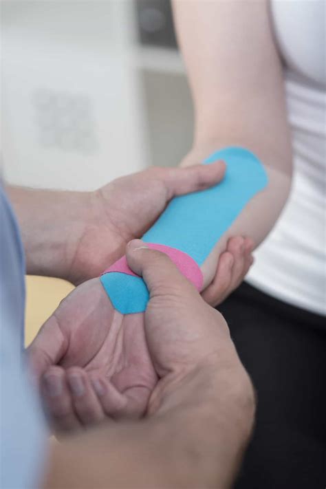 Best Essential Oils For Carpal Tunnel | Essential Oil Benefits