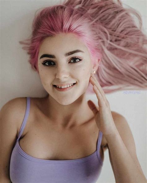 Eva Elfie Wiki, Biography, Age, Height, Measurements, Net Worth ...