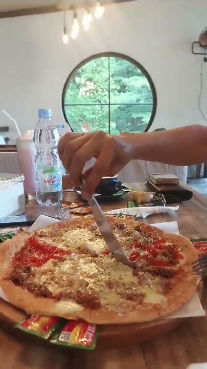 menjauh dari kota kehutanan malah ada cafe kira murah malah lebih mahal ...