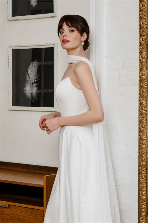 Satin scoop neckline wedding dress