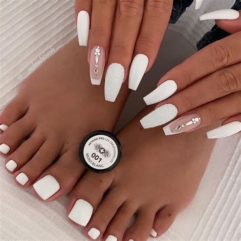 أظافر
