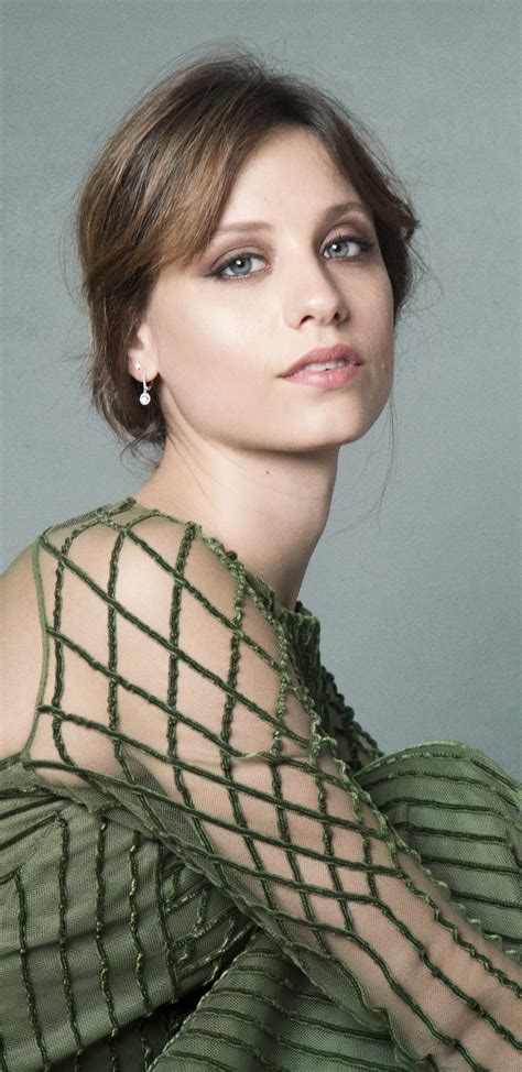 1440x2960 Michelle Jenner Samsung Galaxy Note 9,8, S9,S8,S8+ QHD ,HD 4k