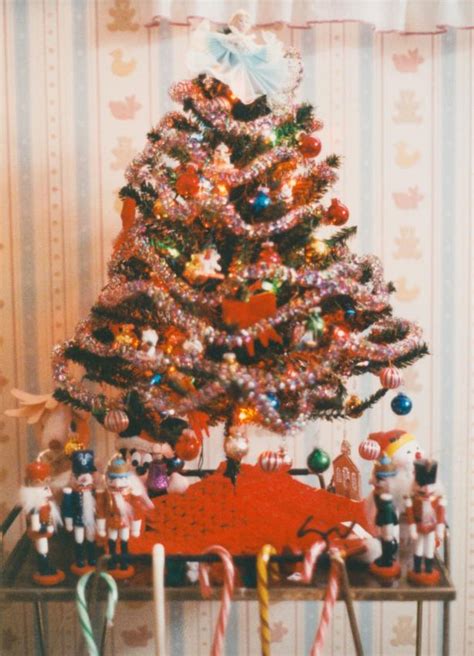 rad ways  celebrated christmas    lovetoknow