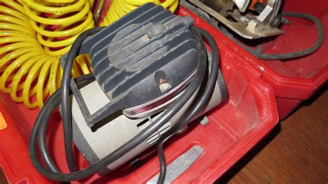 Senco PC1010 Air Compressor - Oahu Auctions