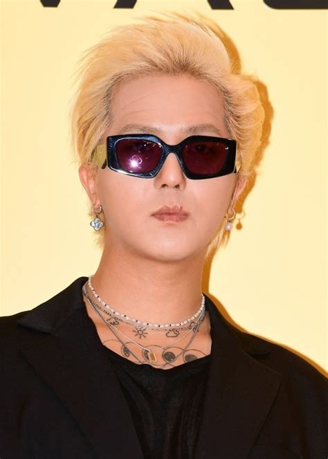 WINNER's Mino Faces Military Service Allegations: Legal Experts Say Re