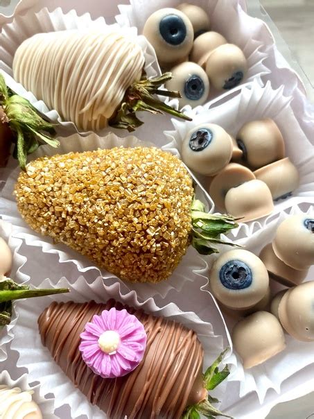 Клубничка и голубика в бельгийском шоколаде. Райское наслаждение ...