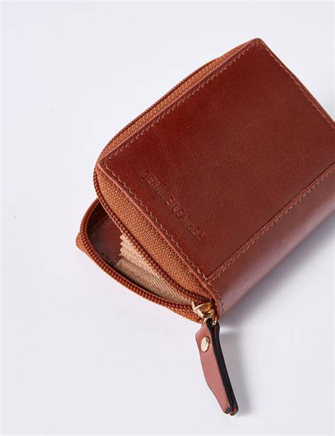 Carte Leather Small Zippy Wallet, Tan - Wallets