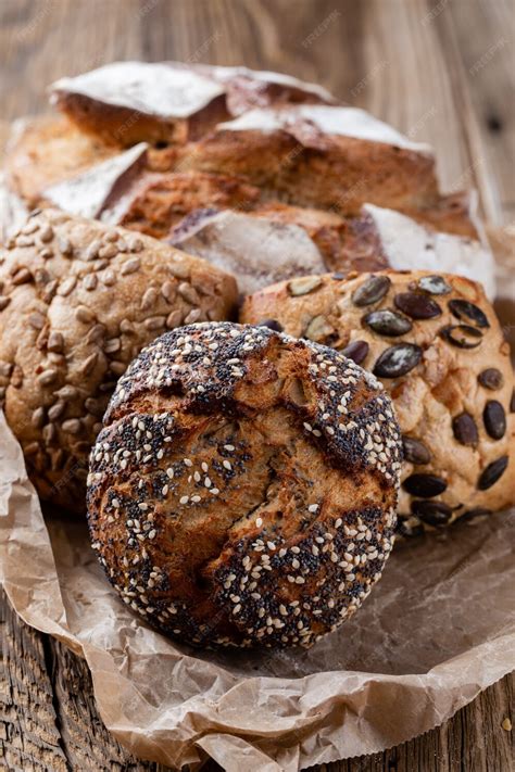 premium photo close   bread   bright background