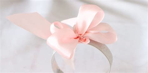 DIY Prom Corsage | How To Make A Corsage | DIY Corsage – Afloral.com