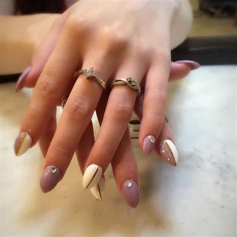 Fantasy Nails & Bar - Best Nail Salon in Eugene, OR 97402