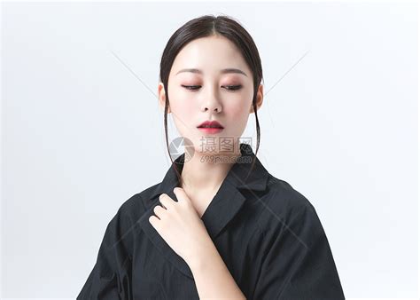 性冷淡美女妆面高清图片下载-正版图片501006086-摄图网