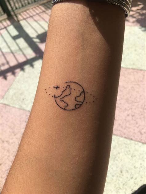 Tatuagem Do Mundo - Tatuagem De Contorno Do Mundo Estilos De Tatuagem – 4Tattoo Studio