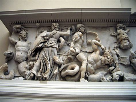 sociales y lengua: Los relieves del altar de Zeus en Pérgamo
