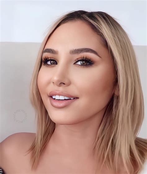 Catherine Mcbrooms Nudes