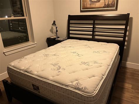 How Do You Get Rid of an Old Mattress: Simple Solutions
