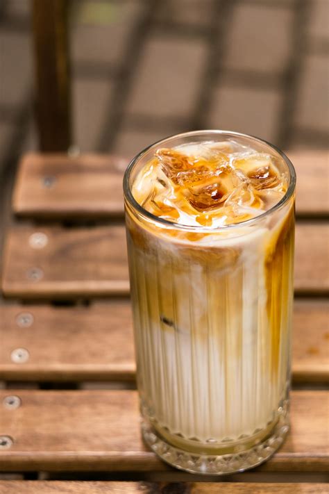 Iced Coffee Drink Ideas - RYZE Superfoods