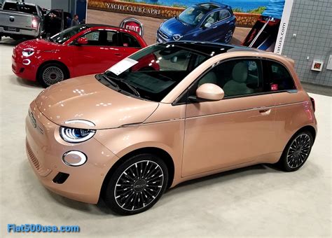 fiat  ev debut   la auto show