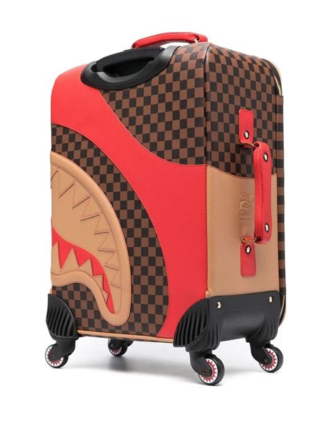 checked signature shark suitcase | Sprayground | Eraldo.com