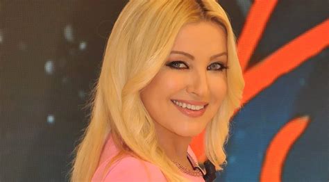 Zahide Yetiş'ten Canlı Yayında Büyük Pot! - Son Dakika