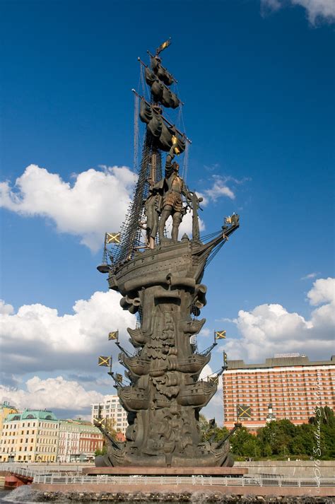 Estatua de Pedro el Grande - Megaconstrucciones, Extreme Engineering