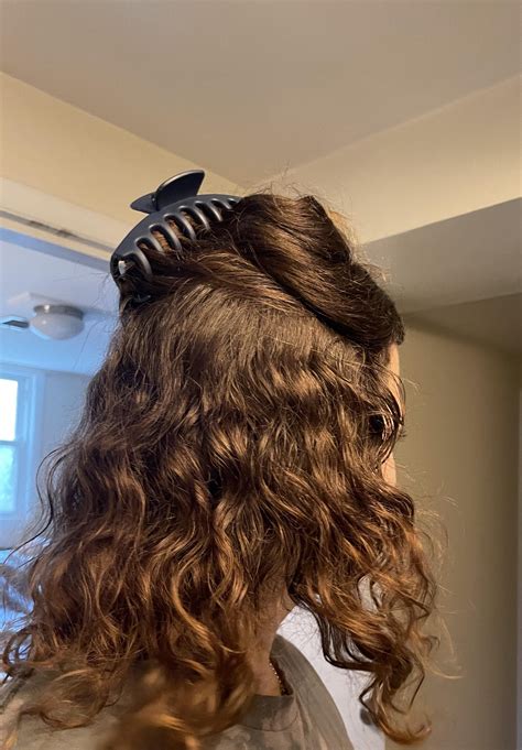 Need Some Curly Hair Advice for 2A/2B Hair🫶🏻 : r/curlyhair