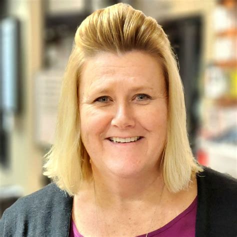 Tammy R.