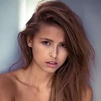 Marisa Papen - Bio, Age, Net Worth, In Relation, Nationality, Facts