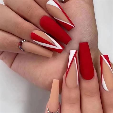 30 festive christmas acrylic coffin nail designs – Artofit