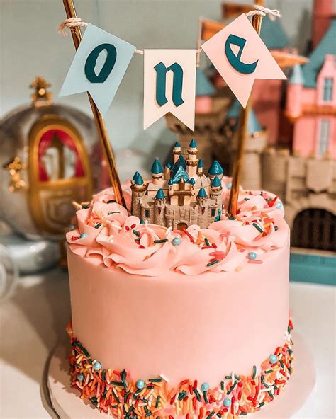 disneyland theme birthday cake - Doing A Wonderful Forum Diaporama